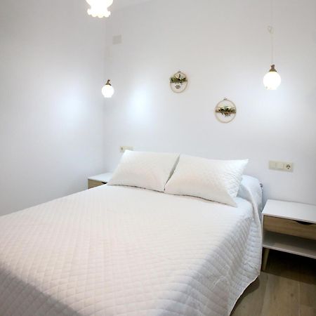 Apartamentos Turisticos La Estacion Úbeda Exteriör bild