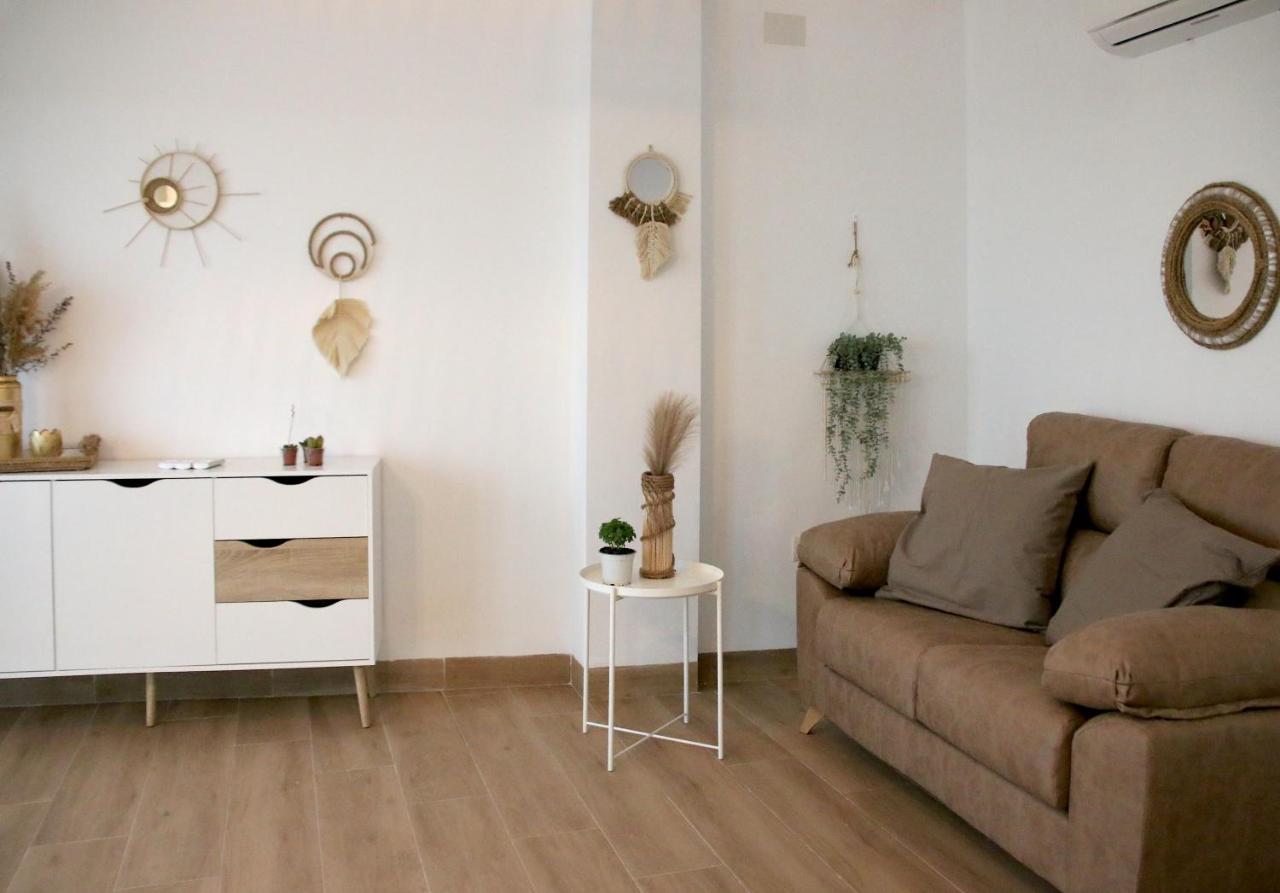 Apartamentos Turisticos La Estacion Úbeda Exteriör bild