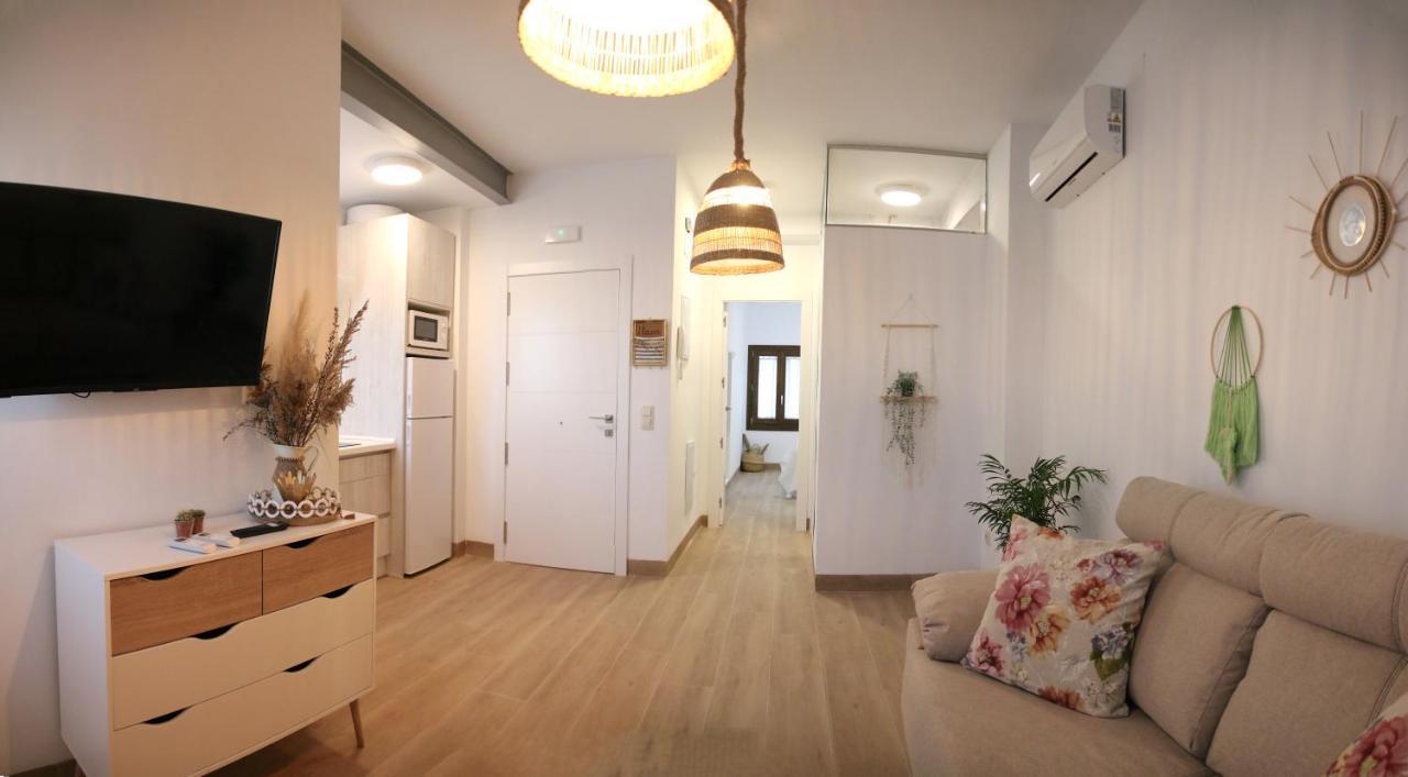 Apartamentos Turisticos La Estacion Úbeda Exteriör bild