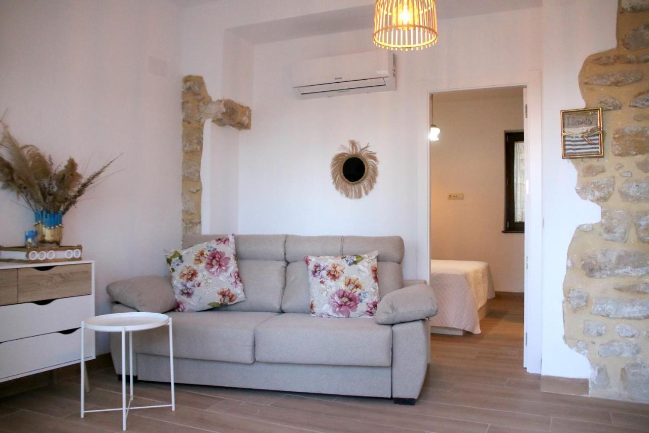 Apartamentos Turisticos La Estacion Úbeda Exteriör bild