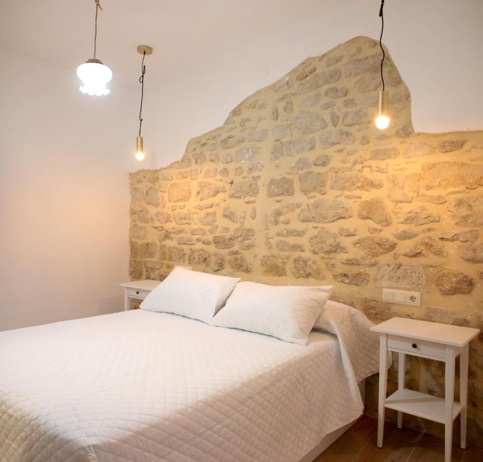 Apartamentos Turisticos La Estacion Úbeda Exteriör bild